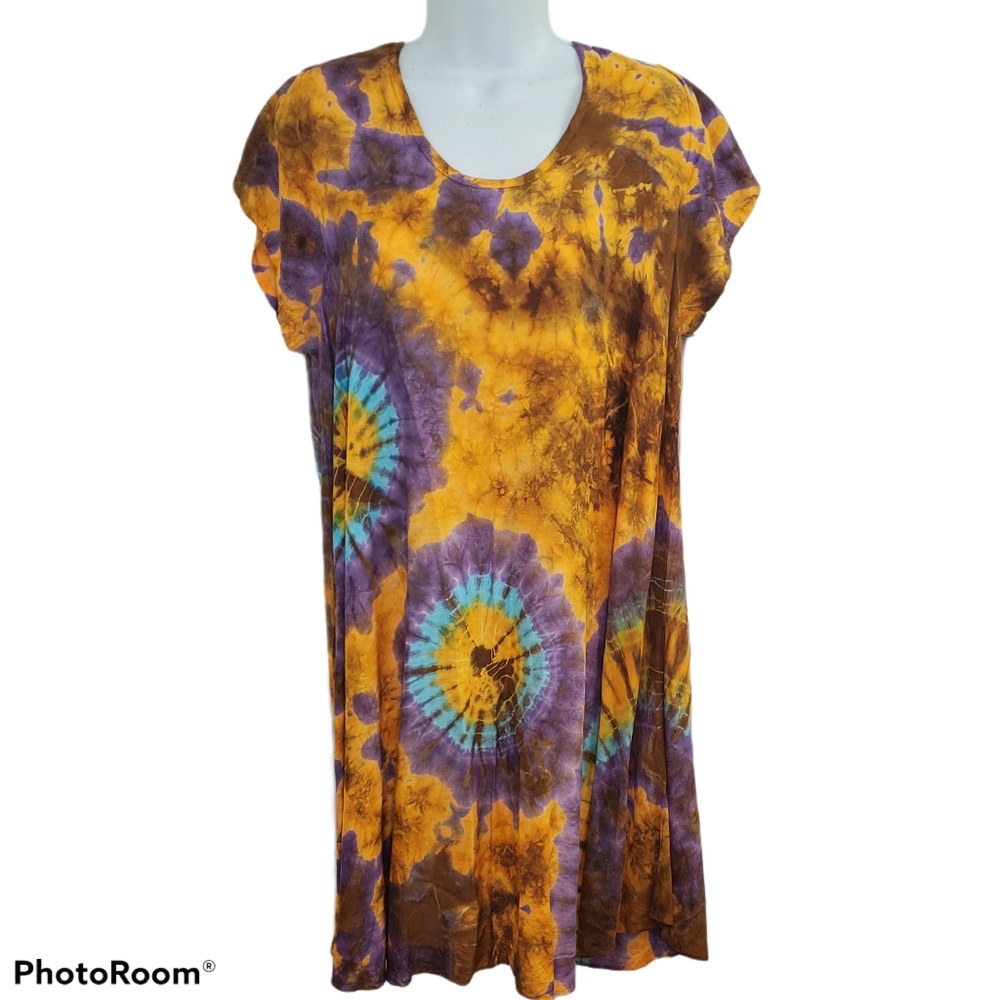 Tie Dye T-shirt dress 90 vibes